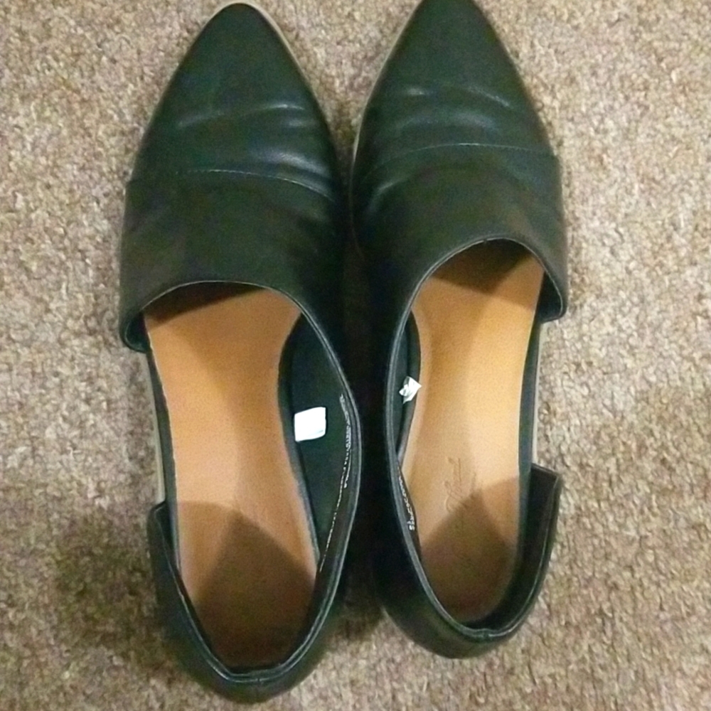 Universal thread ladies shoes